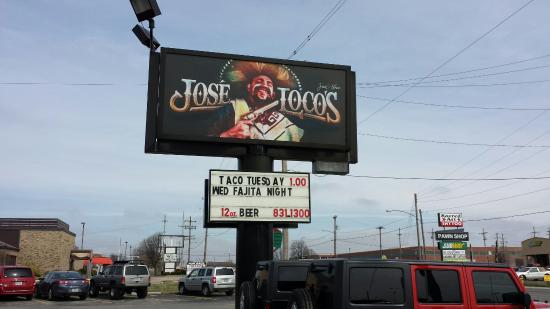 Jose Locos restaurant located in SPRINGFIELD, MO