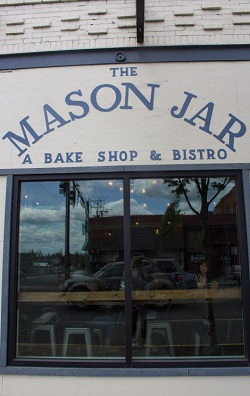 The Mason Jar restaurant located in CHENEY, WA