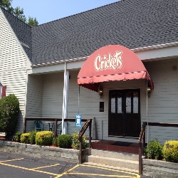 Crickets Bar and Grill restaurant located in YOUNGSTOWN, OH